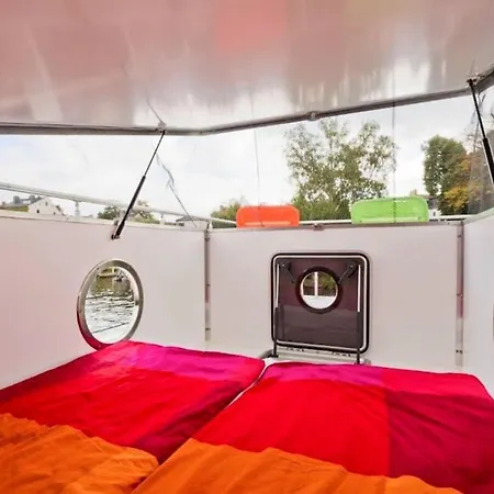 Houseboat Auf Der Dahme, Koenigs-Wusterhausen Bateau-hôtel Königs Wusterhausen