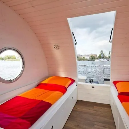 Houseboat Auf Der Dahme, Koenigs-Wusterhausen Bateau-hôtel Königs Wusterhausen